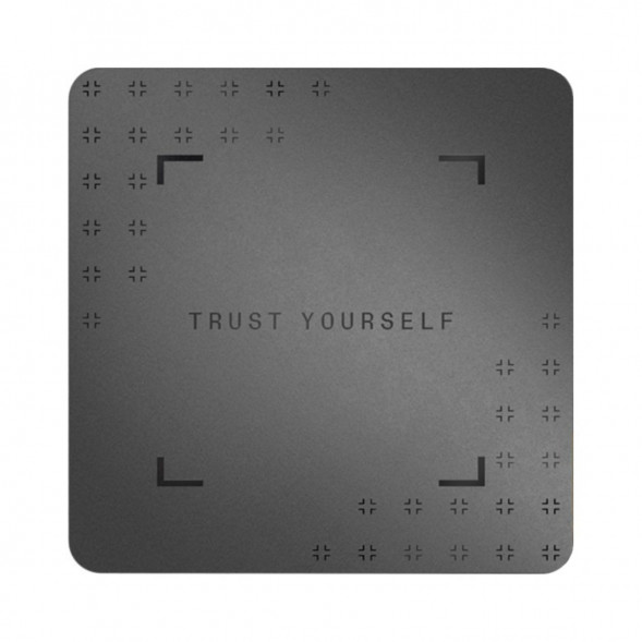 Аппаратный холодный криптокошелек Ledger Stax c чехлом Magnet Shell Black + Recovery Key в Чебоксарах