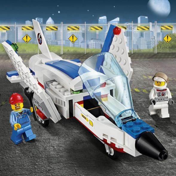 Конструктор LEGO City Space Port 60079 Транспортер для учебных самолетов в Чебоксарах