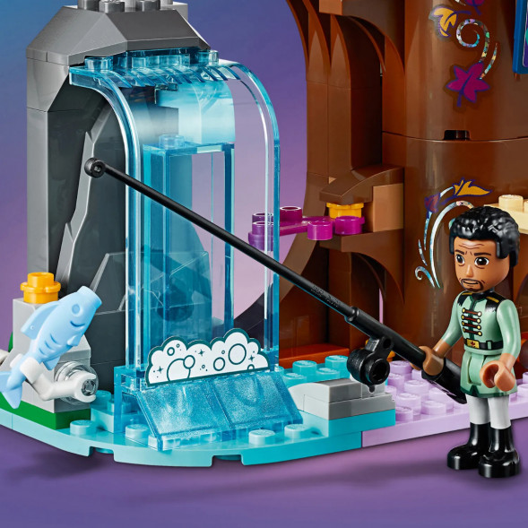 Конструктор LEGO Disney Frozen 41164 Заколдованный домик на дереве в Чебоксарах
